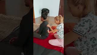 Technique de massage au sol inspiré du shiatsu  thaimassage et yogamassage [upl. by Netfa]