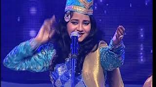 CHAAP TILAK SAB CHHEENI  छाप तिलक सब छीनी  ISHRAT JAHAN Live Singing Performance in reality show [upl. by Deirdre]