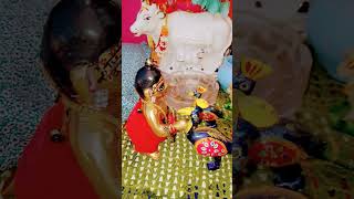 Maiya mujhe jaldi se kapde pahna do 👚 Radhe Radhe 🙏🙏🙏 [upl. by Laureen513]