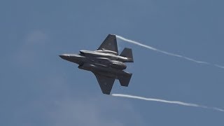 F35A dynamic display at Avalon Airshow [upl. by Inihor466]