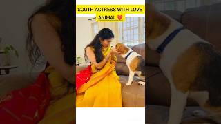 sai pallavi ❤️😺 south actores love animals shots video [upl. by Beatrix]