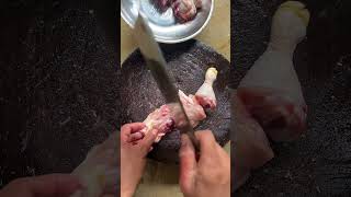 Potong ayam utuh jadi 20 bagian cuttingskills chicken ayamsegar short shorts [upl. by Letty]