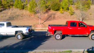 Duramax 2500 vs Cummins 2500 [upl. by Gabrila587]