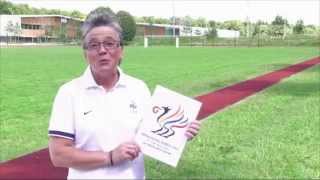 Interview de Elisabeth LOISEL entraineur de léquipe de France militaire de foot féminin [upl. by Lydia]