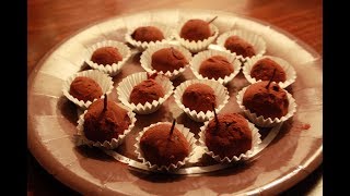 Truffes chocolat caramel par Mamy Monica [upl. by Marrissa]