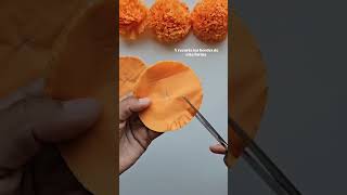 Flores de Cempasúchil para tu altar 🧡✨️ tutorial shorts diys fácil halloween [upl. by Lemmie]