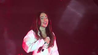 Nicki Nicole  Colocao Barcelona fancam 22032024 Nicki Nicole ABRE SU ALMA [upl. by Eidac795]