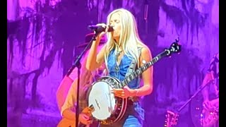 The Castellows Red Dirt Girl Emmylou Harris cover Louisiana Grandstand April 12 2024 [upl. by Casabonne]