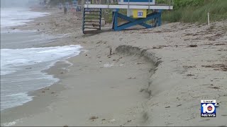 October supermoon king tide causes beach erosion in Hollywood [upl. by Goddart]