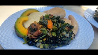 STEAMED CALLALOO IN CHICKEN BACK WITH BOILD WNITE YAM DUMPLINGS BANANA amp AVOCADO love [upl. by Afton]