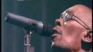 Faithless  Insomnia  Live at Glastonbury 2002 [upl. by Fraze411]