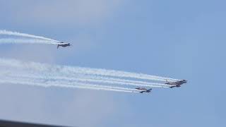 RAAF Roulettes Australia Day display over Melbourne [upl. by Banquer]