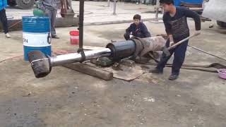 Concrete Pump hydraulic cylinder Explodes [upl. by Suiratnod]