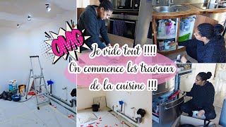 ENCEINTE JE VIDE TOUTE MA CUISINE 😱😱😱 ON COMMENCE LES TRAVAUX [upl. by Jeunesse]