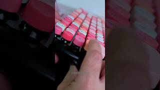 iGEAR KeyBee Retro typewriter  Best Keyboard and Mouse  Unique Keyboard  Typewriter Keyboard [upl. by Aneelehs]