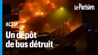 Violences après la mort de Nahel  douze bus incendiés dans la nuit à Aubervilliers [upl. by Ranita174]