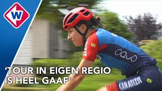 Wielrenster fietst Tour de France Femmes in eigen achtertuin [upl. by Davis]