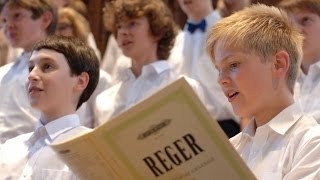 Windsbacher Knabenchor  Schutz  Singet dem Herrn ein neues Lied [upl. by Einnep]