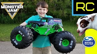 Monster Jam Huge Grave Digger RC Monster Truck  Spin Master RC TRUCKS [upl. by Norri]