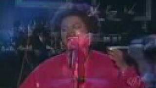 Jill Scott  He Loves Me Live  2001 [upl. by Chao]