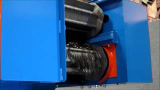 Jorgensen Conveyors Inc Introduces the MunchMan Conveyor at IMTS [upl. by Wandy]