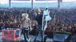 Dir en Grey  The IIID Empire live family values 2006 Fix audio [upl. by Yahska159]