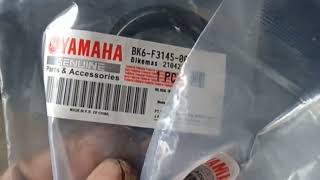 r3 Yamaha change pork oil seal [upl. by Rennoc]