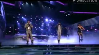 VIDEO  Promise  Live  Latin Grammys 2011  Romeo Santos Feat Usher [upl. by Hsirk]