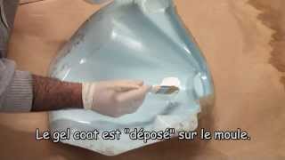 Application de gel coat polyester au pinceau dans un moule rigide [upl. by Aro]