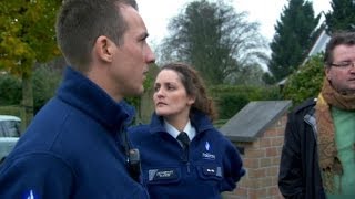 Geluidsoverlast zorgt voor ongerustheid  De Buurtpolitie  VTM [upl. by Huggins]