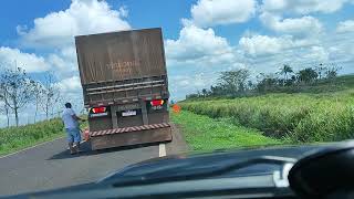 cuida pessoa quando para atrás de careta vire todo seu volante pro acostamento toma cuidado [upl. by Aber]