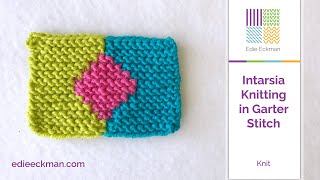 Knitting for beginners How to kit with more than one colour intarsia [upl. by Winifred]