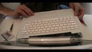 Replace thermal grease macbook part 1 [upl. by Bred685]