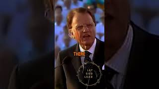 BILLY GRAHAM ADVICE TO YOUNG PEOPLE billygrahamclassics youngpeople Jesus [upl. by Philippa]