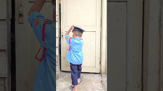 PINTUNYA BISA KETAWA😆😆😆 THE DOOR LAUGHED🫣🫣🫣 fyp shorts funny [upl. by Akinwahs937]