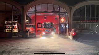 Opkomst amp Uitruk In de sneeuw Brandweer Ootmarsum rukt met ‘spoed’ uit naar woningbrand in Vasse [upl. by Aneel]