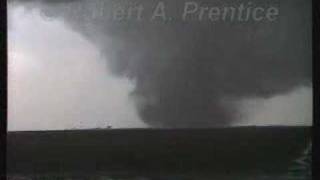 1995 June 2 Dimmitt Texas Tornado part 2 of 3 [upl. by Fondea713]