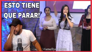 MIRA como esta predicadora trata de HUMILLAR a estos MUSICOS en frente de LA IGLESIA [upl. by Veriee]