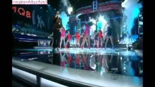 DADDY YANKEE  PASARELA EN VIVO EN  MIRA QUIEN BAILA [upl. by Arinay181]