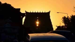 Sunlight passing through all the doors of Sree Padmanabha Swamy Temple during Equniox event [upl. by Adna]