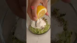 Salsa Griega de Pepino 🥒y Yogur shorts recetas food recipe [upl. by Aseeral]