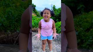 Mummy Ne Chips Chin Liyee 🤣🤗 mistihappylifestyle shorts viral trending ytshorts [upl. by Tlevesor]