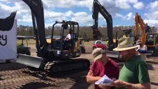 Yoder amp Frey Sells Mini Excavators at Florida Auctions 2018 [upl. by Retsek]