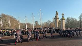 23 Parachute Engineer Regiment Changing of the Guard buckinghampalace london [upl. by Inhoj]