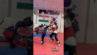 How to block your opponent cut kick taekwondo learning shortsyt [upl. by Uliram]