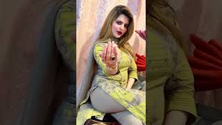 Akhiyan mila k dholaseema Khan acting on famous saraiki song Pakistani shemale girls are so cute [upl. by Tarra]