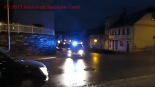 BRAND Einsatzfahrten Feuerwehr  Rettungsambulanz  Polizei Greiz 01122015 [upl. by Erasmo715]