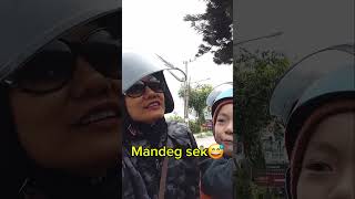 Mandeg br lanjut mane😅 emak2squadfypシ゚viralfyp foryou trendingviralvideos youtubefun [upl. by Enyluqcaj]