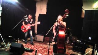 Rolling Bowling Rockabilly China Bella Ciao Live  Alte Schokoladenfabrik Bayreuth 06062014 [upl. by Derna83]