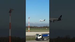 Lufthansa A319 planeview airlines foryou planespotting views aviation avgeek fyp lufthansa [upl. by Eetnom]